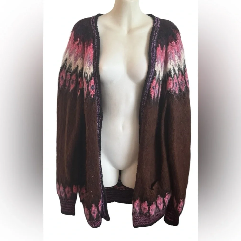 Hand Knit 100% Baby Alpaca wool Cardigan M – Made in Bolivia - Picture 2 of 5